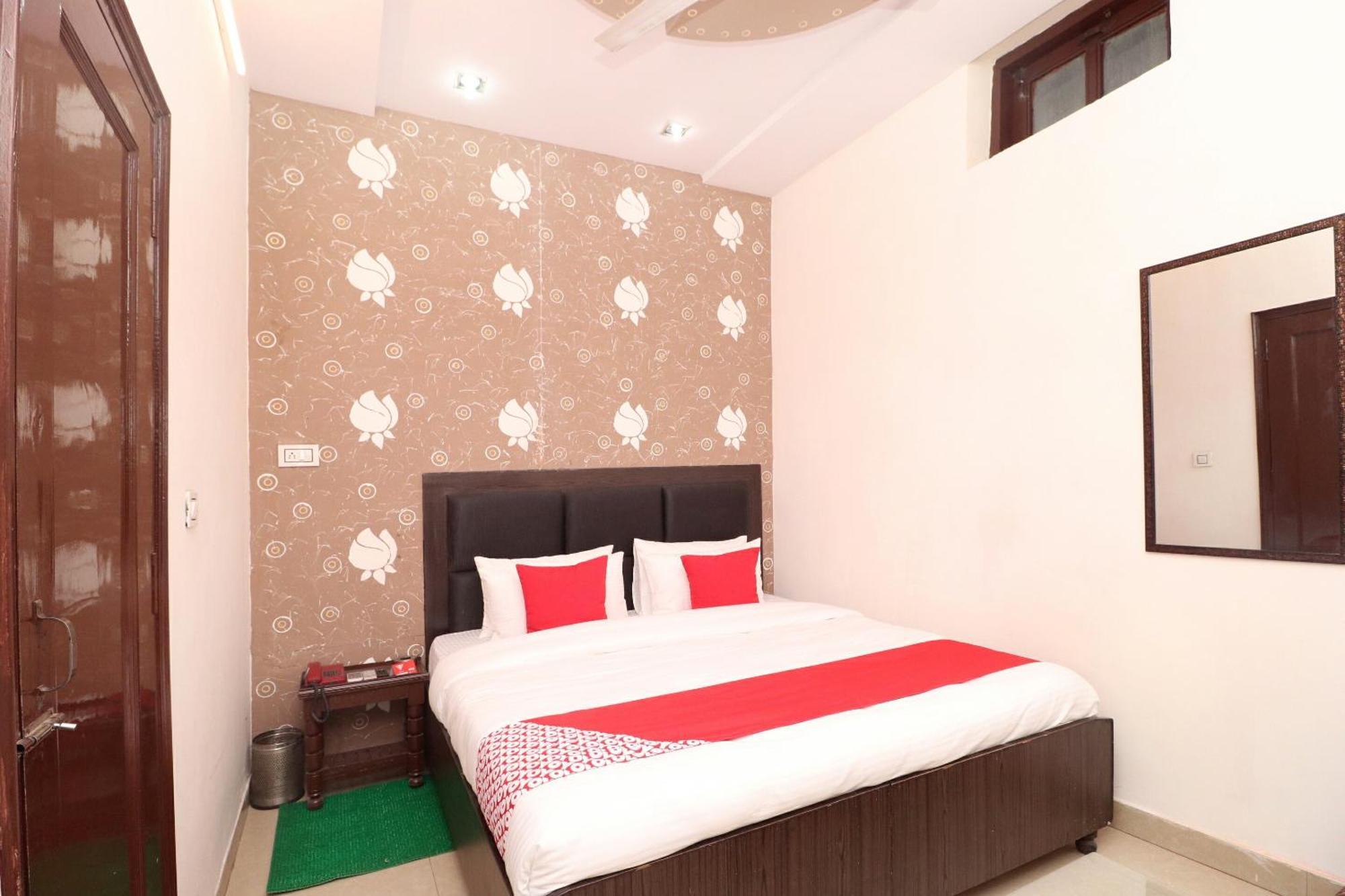 Oyo Hotel Kailash Regency Ludhiana Exterior foto